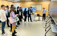 华体会新一代智慧教室方案落地浙江大学未来教室